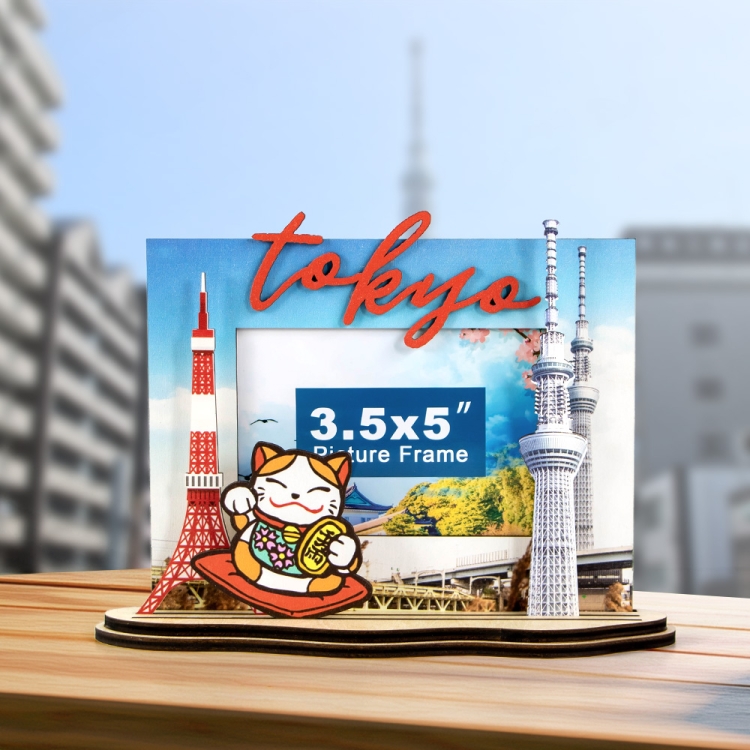 Tokyo souvenir photo frame, Tokyo travel gift, Maneki neko photo frame, Tokyo tower wooden frame, Skytree picture frame, Japanese wooden keepsake, laser cut Tokyo frame, custom Japan travel souvenir